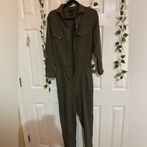 Green jumpsuit